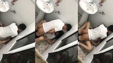 同学聚餐激情打炮！小哥灌醉女同学厕所缠绵被围观 下身全裸猛烈狂干 尺度拉满！